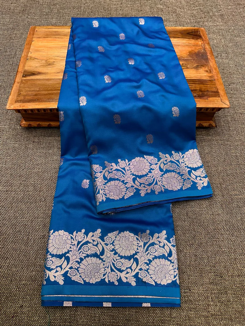 Takshashila Paithani
